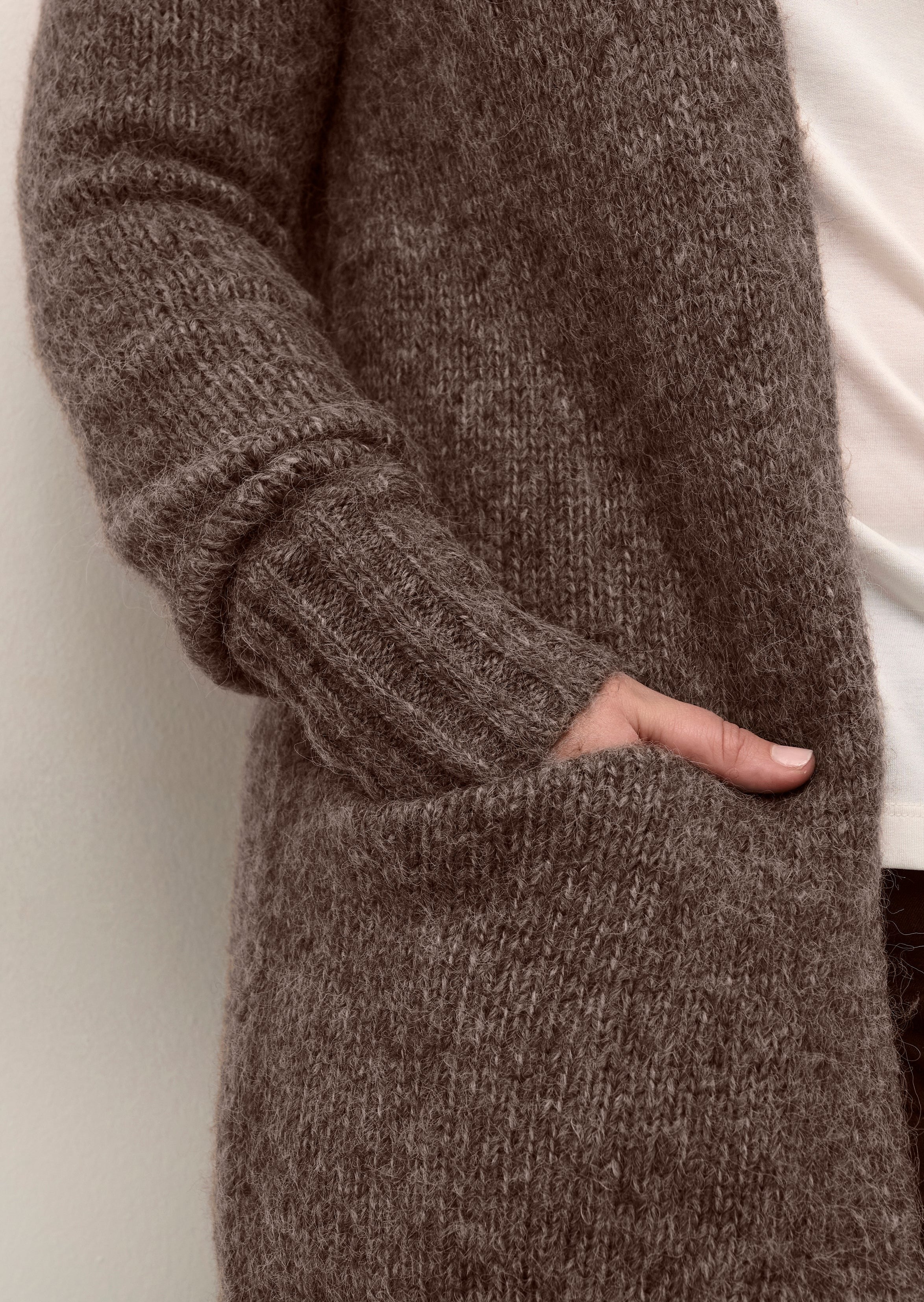 KCalicia Strik Cardigan