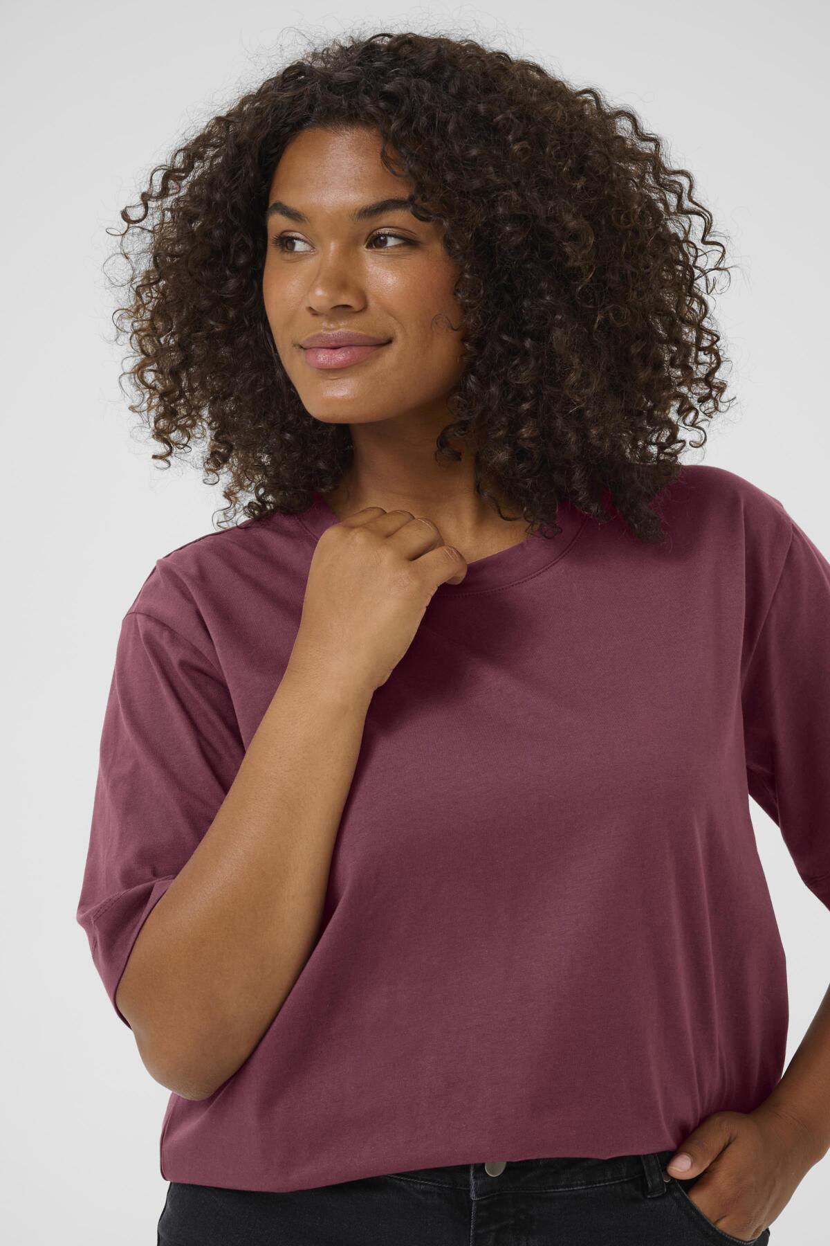 KCmina T-shirt Wine