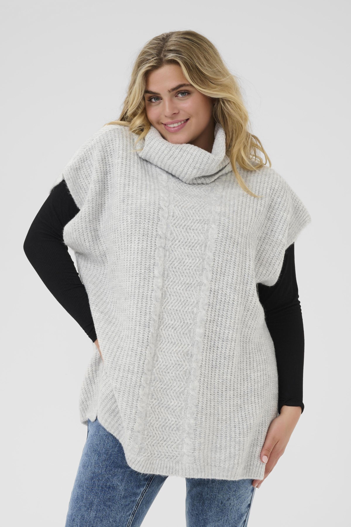 KCmala Poncho