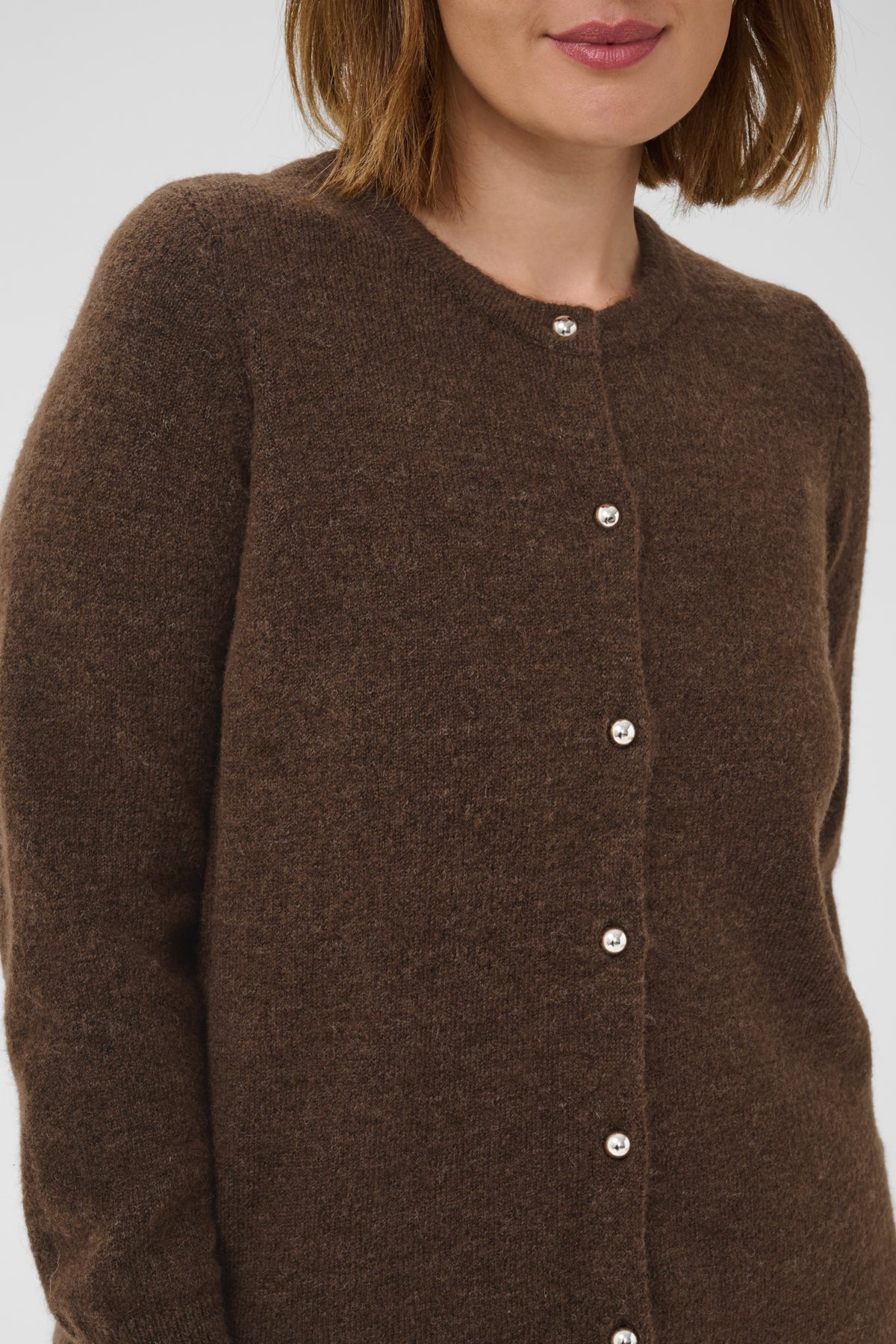 KCniela Strik Cardigan