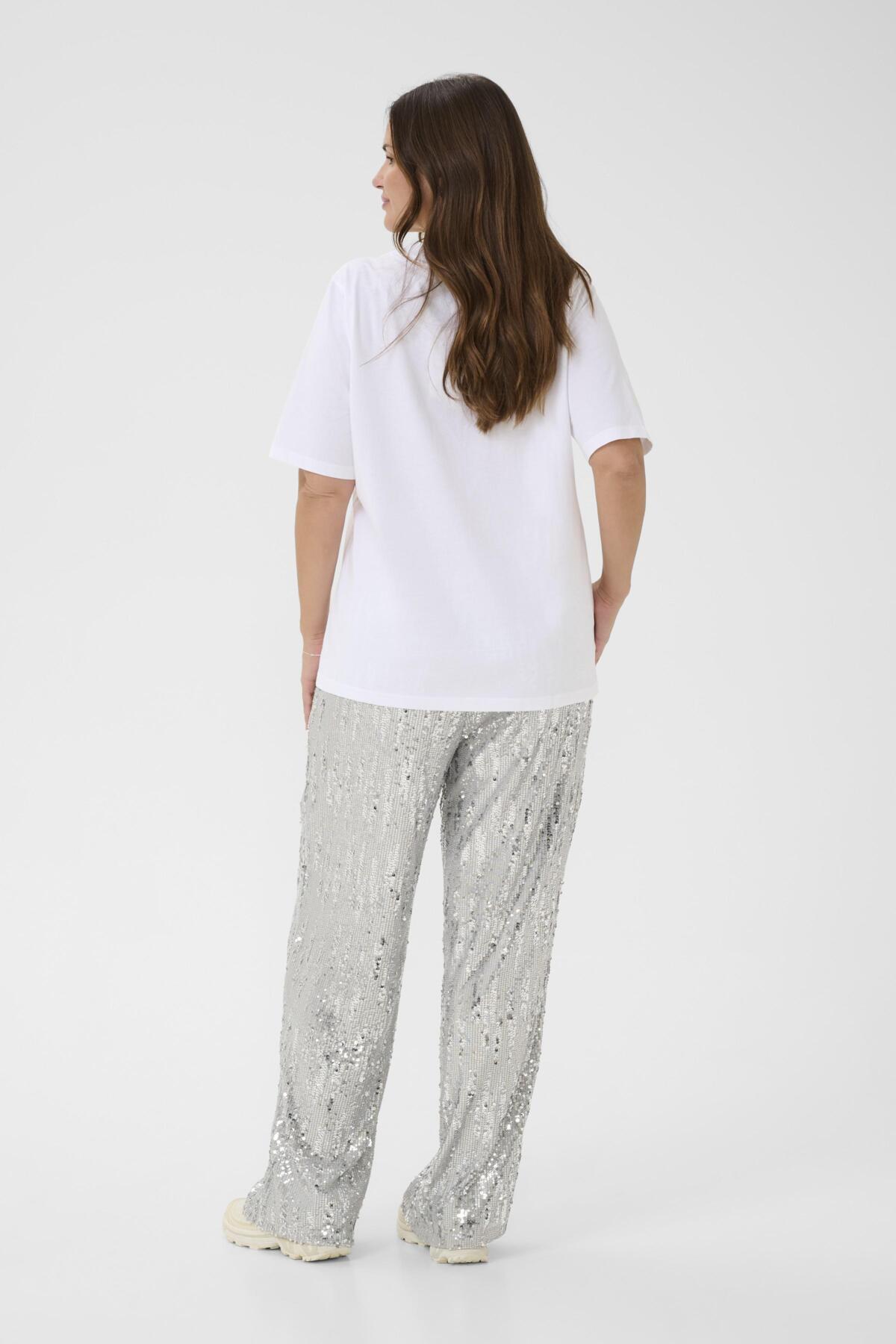 KCchari T-shirt